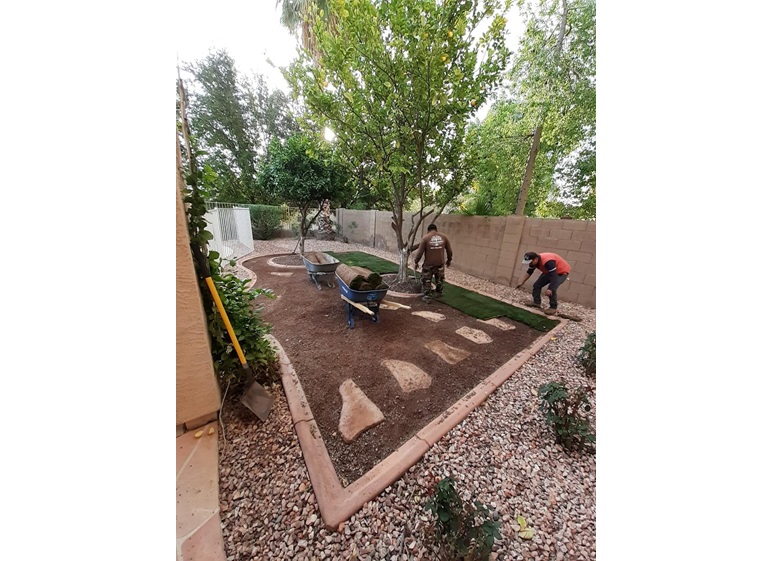 divine design landscaping 1