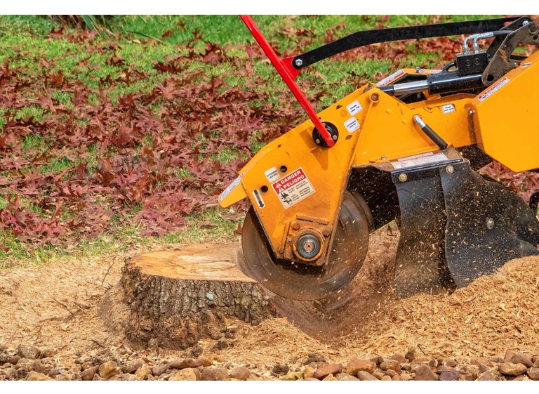 huntsville stump grinding 1